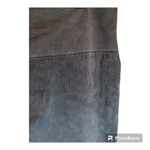 Urbanology Plus Leggings with Moto detail Xtra wide waistband - Picture 6 of 10